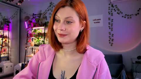 Snapshot of your_corvus chatting on February 10, 2026, 8:07 am your_corvus online show from February 10, 2026, 8:07 am