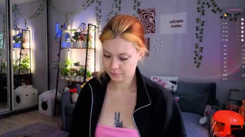 Snapshot of your_corvus chatting on March 25, 2026, 7:58 am your_corvus online show from March 25, 2026, 7:58 am