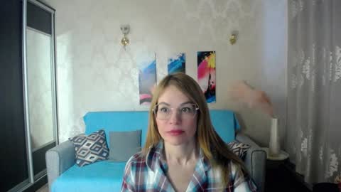 your_crush_12 online show from December 1, 2025, 8:30 am