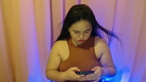 Snapshot of your_diane chatting on November 12, 2025, 11:54 am Diane online show from November 12, 2025, 11:54 am