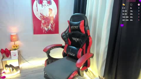 YourSeductiveWife online show from December 31, 2024, 4:04 pm