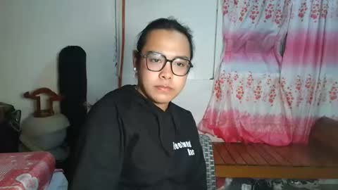 your_dreamgirlxxx69 online show from October 1, 2025, 9:48 am