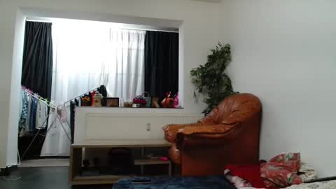 Eva and Jhony online show from January 15, 2025, 9:30 pm