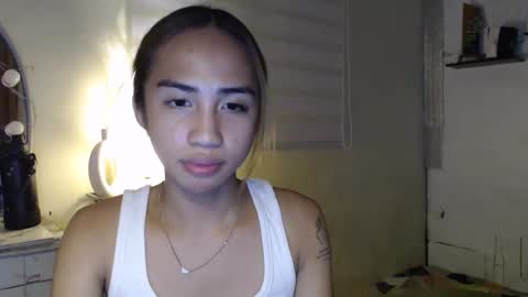 your_girl_cessxoxo online show from April 27, 2026, 4:49 pm