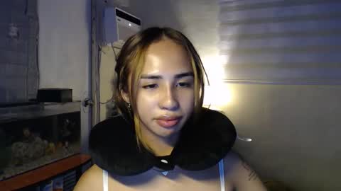 your_girl_cessxoxo online show from May 26, 2026, 7:15 am