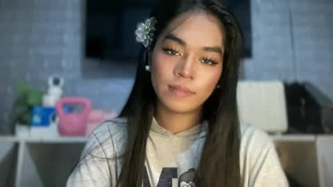 Snapshot of your_goddess_ayesha chatting on June 21, 2026, 6:32 pm your_goddess_ayesha online show from June 21, 2026, 6:32 pm