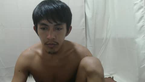 your_guy111 online show from April 5, 2026, 1:52 pm