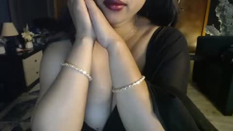 Snapshot of your_ishaa chatting on June 29, 2026, 6:19 pm Isha online show from June 29, 2026, 6:19 pm