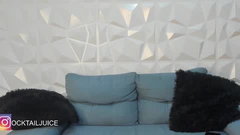 your_juice_ocktail online show from February 4, 2026, 12:05 am