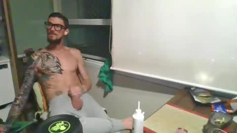 your_kingsex online show from April 24, 2026, 2:25 am