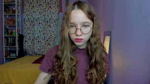 Snapshot of your_leslie chatting on November 6, 2025, 1:45 pm Leslie online show from November 6, 2025, 1:45 pm