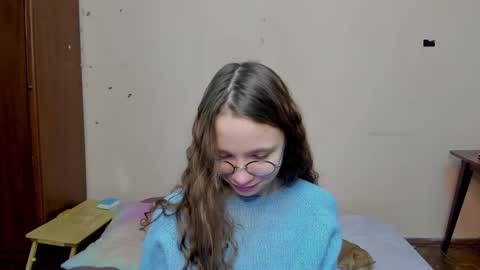 Snapshot of your_leslie chatting on March 6, 2026, 1:18 pm Leslie online show from March 6, 2026, 1:18 pm