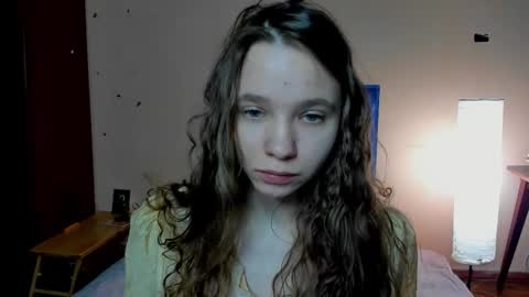 Snapshot of your_leslie chatting on March 19, 2026, 8:29 am Leslie online show from March 19, 2026, 8:29 am