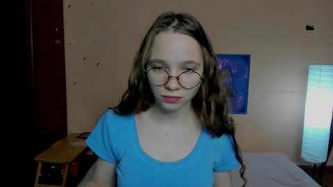 Snapshot of your_leslie chatting on March 24, 2026, 9:09 pm Leslie online show from March 24, 2026, 9:09 pm