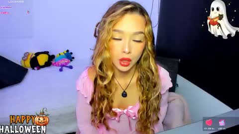 your_little_ online show from October 31, 2025, 11:00 am