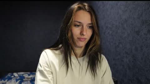 Meri  online show from November 9, 2025, 9:46 pm