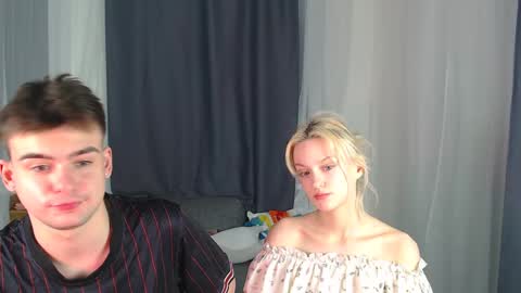 Snapshot of your_molly_mark chatting on February 16, 2025, 6:10 pm your_molly_mark online show from February 16, 2025, 6:10 pm