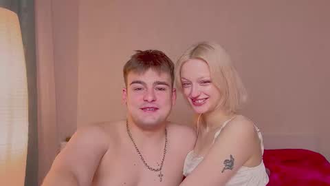 your_molly_mark online show from September 25, 2025, 5:16 pm