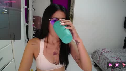 Danna  online show from February 7, 2025, 4:27 am