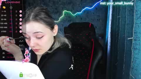 Molly online show from September 14, 2025, 2:22 am