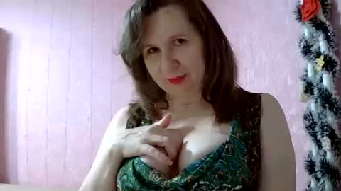 Snapshot of your_starsun chatting on June 6, 2026, 8:02 pm your_starsun online show from June 6, 2026, 8:02 pm