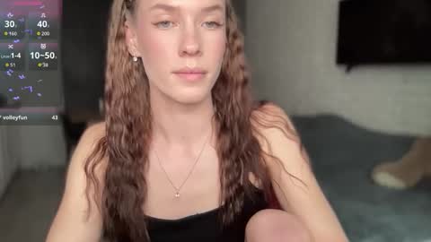 Snapshot of your_sweet_angel_ chatting on May 5, 2026, 2:25 pm Mia online show from May 5, 2026, 2:25 pm