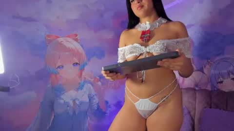 Zoe  online show from June 11, 2026, 7:12 pm
