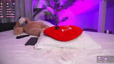 Snapshot of your_tender_sin chatting on March 7, 2026, 3:03 am TenderSin online show from March 7, 2026, 3:03 am