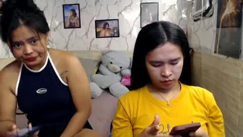 Snapshot of your_twinkletoes18 chatting on July 2, 2026, 3:23 am your_twinkletoes18 online show from July 2, 2026, 3:23 am