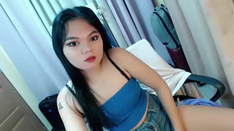 Snapshot of yourangelictransgirl chatting on December 11, 2024, 5:04 pm Hi its me Yna online show from December 11, 2024, 5:04 pm