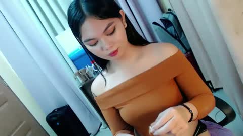 Snapshot of yourangelictransgirl chatting on December 11, 2024, 8:07 pm Hi its me Yna online show from December 11, 2024, 8:07 pm
