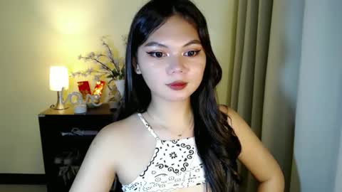 Snapshot of yourangelictransgirl chatting on February 11, 2025, 5:50 pm Hi its me Yna online show from February 11, 2025, 5:50 pm