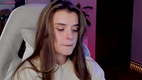 Snapshot of youranikka chatting on October 4, 2025, 8:40 pm Anikka online show from October 4, 2025, 8:40 pm