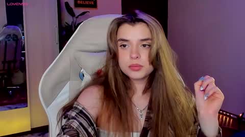 Snapshot of youranikka chatting on October 5, 2025, 8:29 pm Anikka online show from October 5, 2025, 8:29 pm