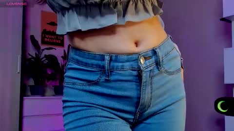 Snapshot of youranikka chatting on October 8, 2025, 8:50 pm Anikka online show from October 8, 2025, 8:50 pm