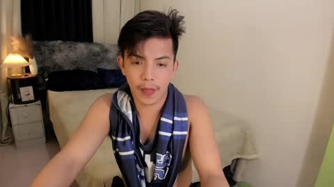 Snapshot of yourasian_bradley chatting on March 11, 2025, 2:18 pm yourasian_bradley online show from March 11, 2025, 2:18 pm