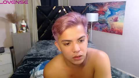 Snapshot of yourasian_bradley chatting on October 25, 2025, 1:51 pm yourasian_bradley online show from October 25, 2025, 1:51 pm