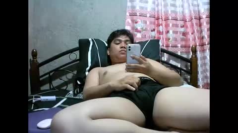 yourasian_lover29 online show from May 28, 2026, 2:58 pm