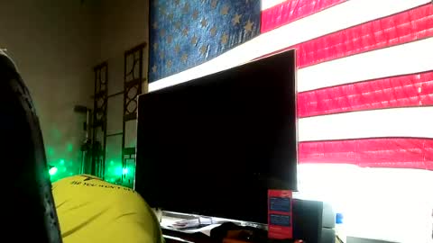 Snapshot of yourbeast247 chatting on July 27, 2026, 11:50 am yourbeast247 online show from July 27, 2026, 11:50 am
