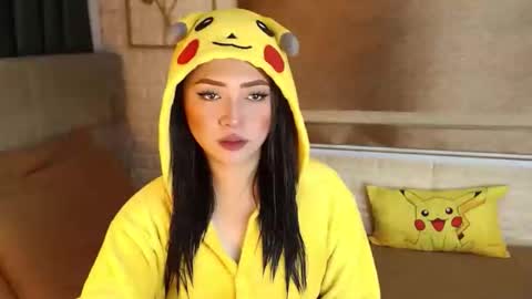 Snapshot of yourdevilsweettsx chatting on September 12, 2025, 8:36 am JEN  online show from September 12, 2025, 8:36 am