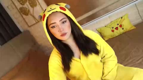 Snapshot of yourdevilsweettsx chatting on September 13, 2025, 10:26 am JEN  online show from September 13, 2025, 10:26 am