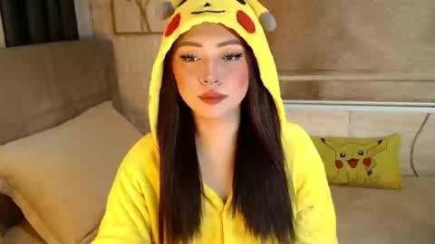 JEN  online show from January 15, 2026, 10:20 am