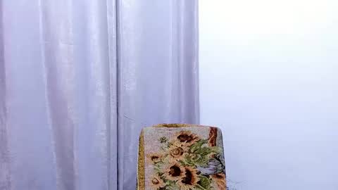 3hi im  Angel glad to see you  3 online show from February 5, 2025, 1:15 am