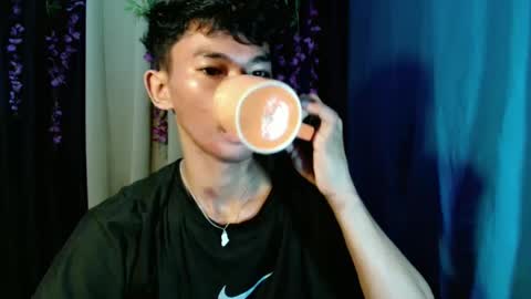 Rence online show from December 30, 2024, 11:48 am