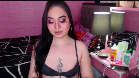 yourdreamisabell online show from December 13, 2024, 8:58 pm