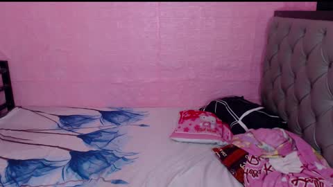 yourdreamisabell online show from February 25, 2025, 9:13 pm