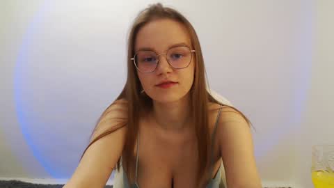 Lana online show from February 7, 2025, 9:26 pm
