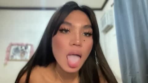 yourehot_sedny online show from April 11, 2026, 7:24 am