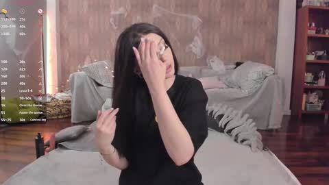 Snapshot of youreyesgazm chatting on November 2, 2025, 10:17 am Mary online show from November 2, 2025, 10:17 am