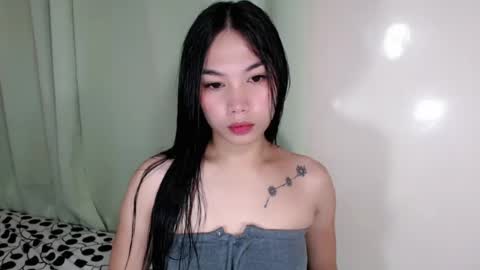 jenlie online show from July 29, 2026, 7:50 am